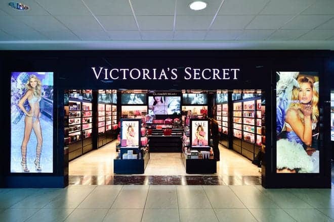 Here’s How Much Victoria's Secret Models Are Really Photoshopped