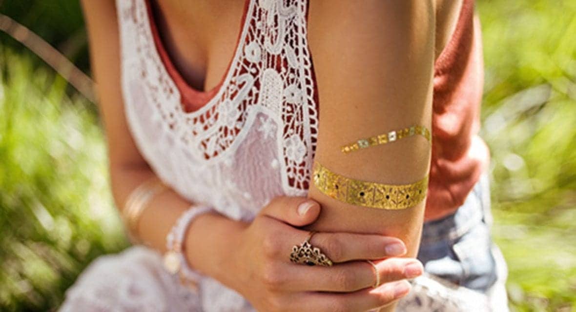 What Dermatologists Really Think About Flash Tattoo Remover and Sunscreen Remover