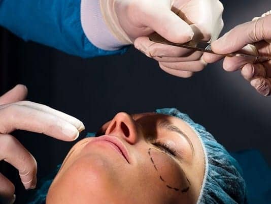 Dangerous Price of Beauty: 12 Plastic Surgery Red Flags