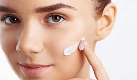 Fake Celebrity Skin Care Ads Dupe Consumers with 'Free Trial' Offers