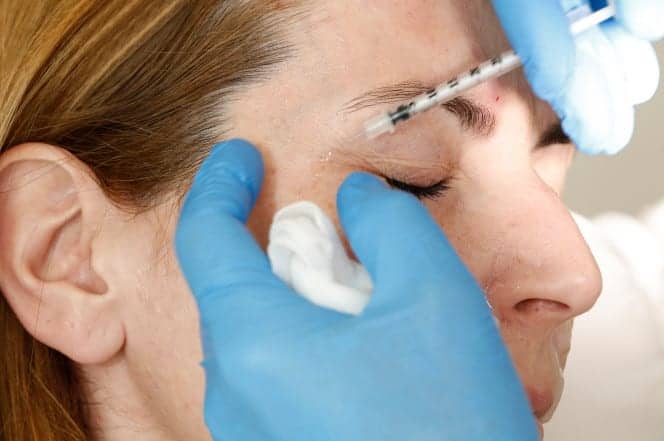 Doctors Warn Popular Cosmetic Procedure May Cause Blindness