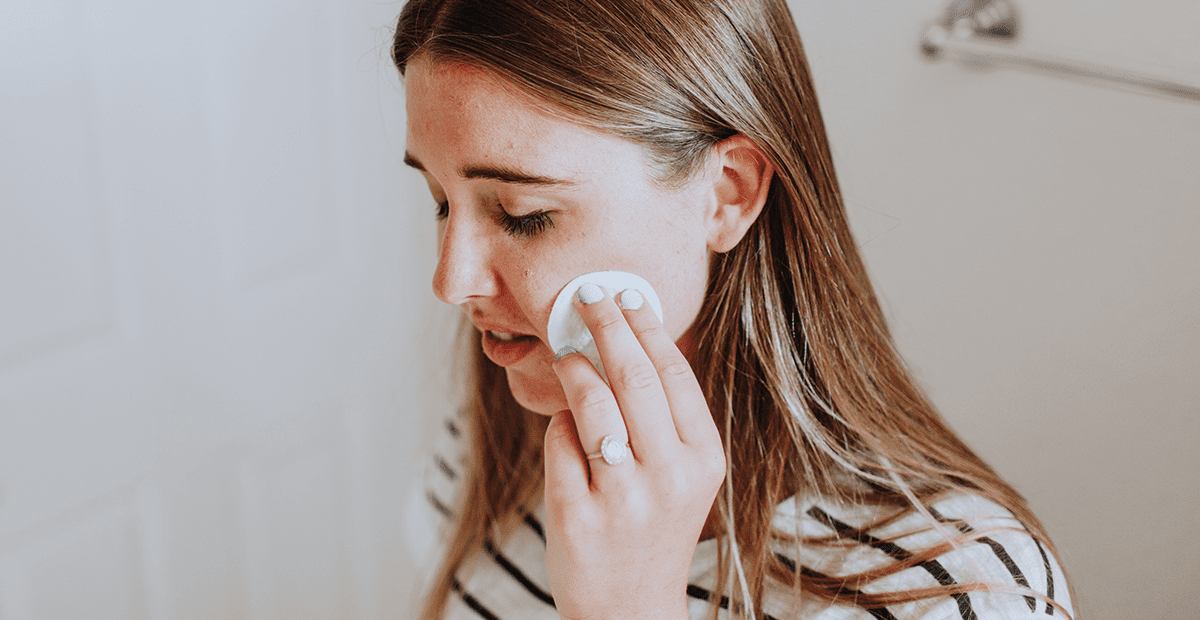 Can’t See a Doctor About Your Skin Concerns? Here’s the Scoop on Online Dermatology