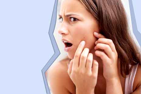 Experts Reveal Underlying Acne Causes You Never Thought Of