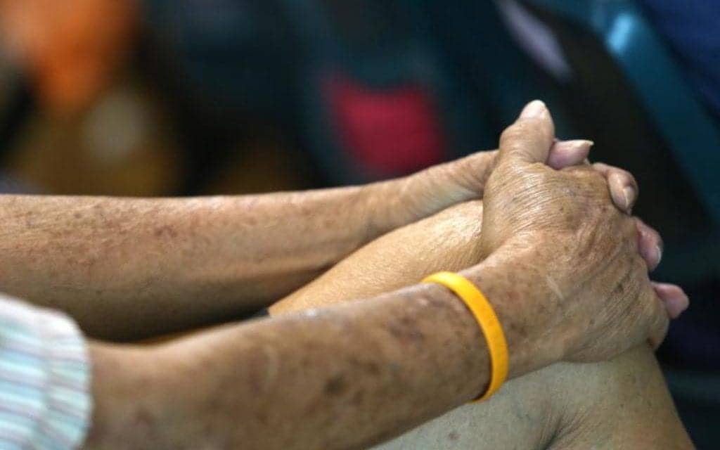 A Tummy Tuck or Facelift at 80? Why Not, More Seniors Say