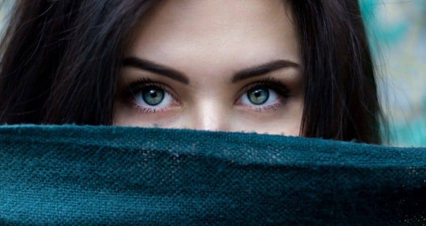 What is Microblading? All You Need to Know About the Dangerous Face Tattoo That Can Give You HIV, Hepatitis