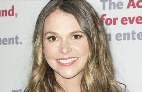 ‘Younger’ Star Sutton Foster’s Anti-Aging Beauty And Diet Secrets