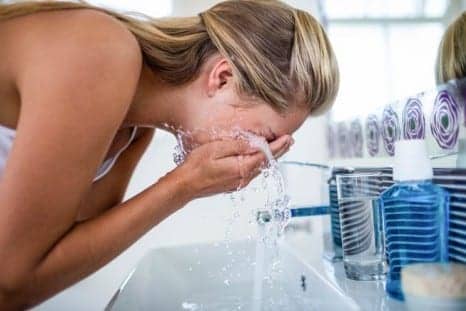 7 Reasons You Should Always Wash Your Face Before Bed