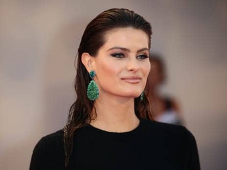 Why this Victoria’s Secret Angel Says Everyone Should Get Botox