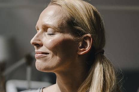 Dermal Micro-Coring May Make Nonsurgical Facelifts a Reality