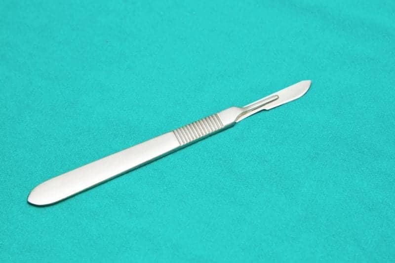 What is Dermaplaning? Here’s Why the Trendy Facial Treatment Isn’t for Everyone
