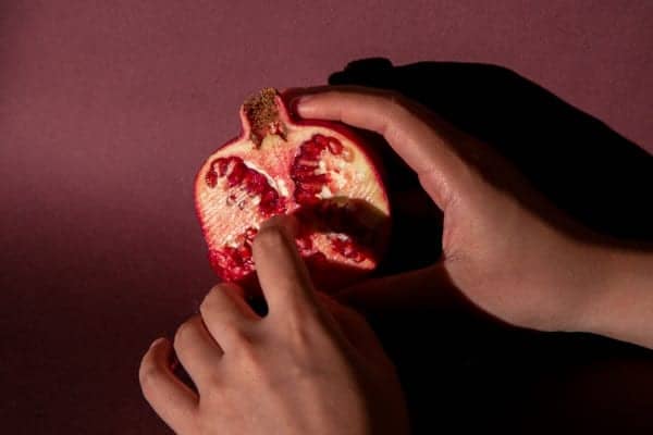Labia Surgery is Increasingly Popular, But Most People Aren’t Getting it Because of ‘Idealized’ Genitals Seen in Porn