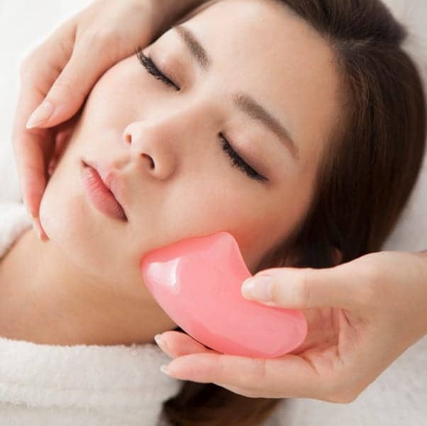 How a Gua Sha Facial Massage Could Benefit Your Skin, According to Dermatologists