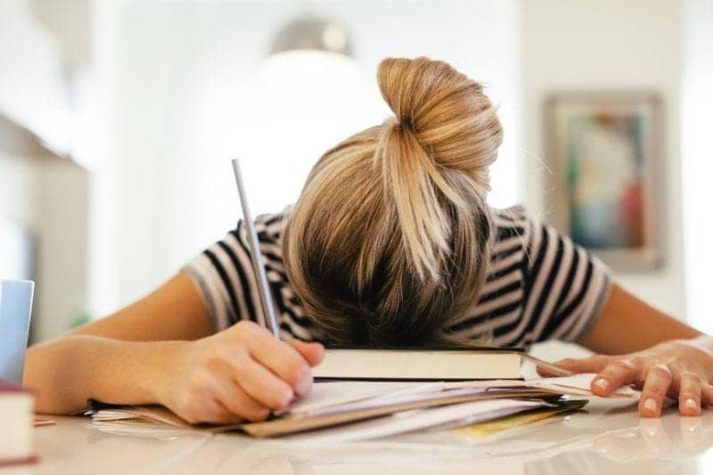 There’s a Scientific Reason Your Hair Hurts When You Don’t Wash It