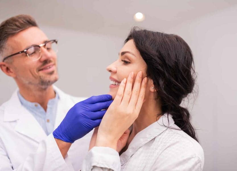 Doctors Are Taught Not to Operate on Family Members. Why Is It Common Practice Among Plastic Surgeons?
