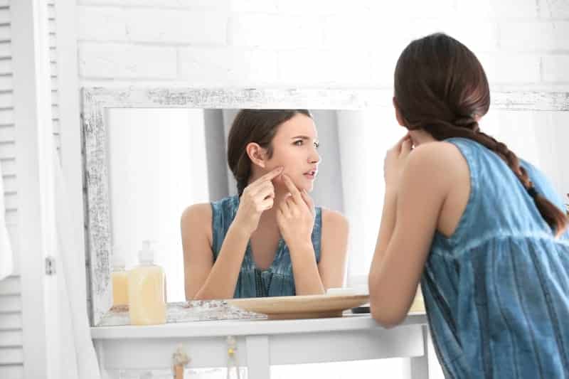 Increased Cosmetics Use, Double-Cleanse Method Exacerbates Acne